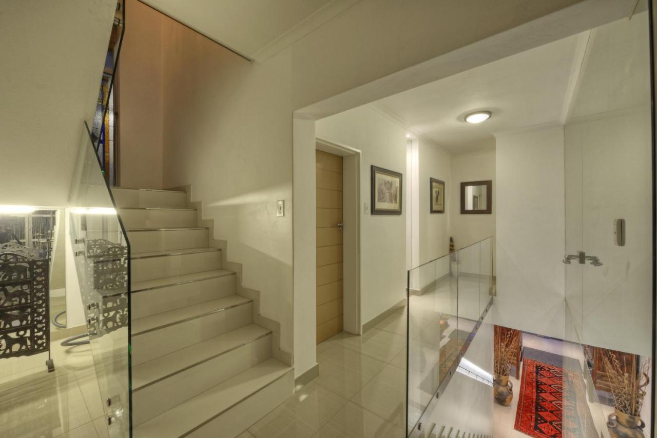 Southern Comfort Guest House Cape Town Ngoại thất bức ảnh